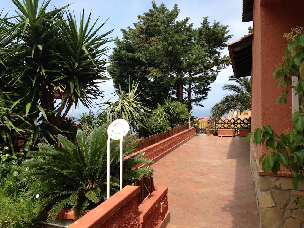 B&B Villa Di Giorgi Cefalù Kültér fotó