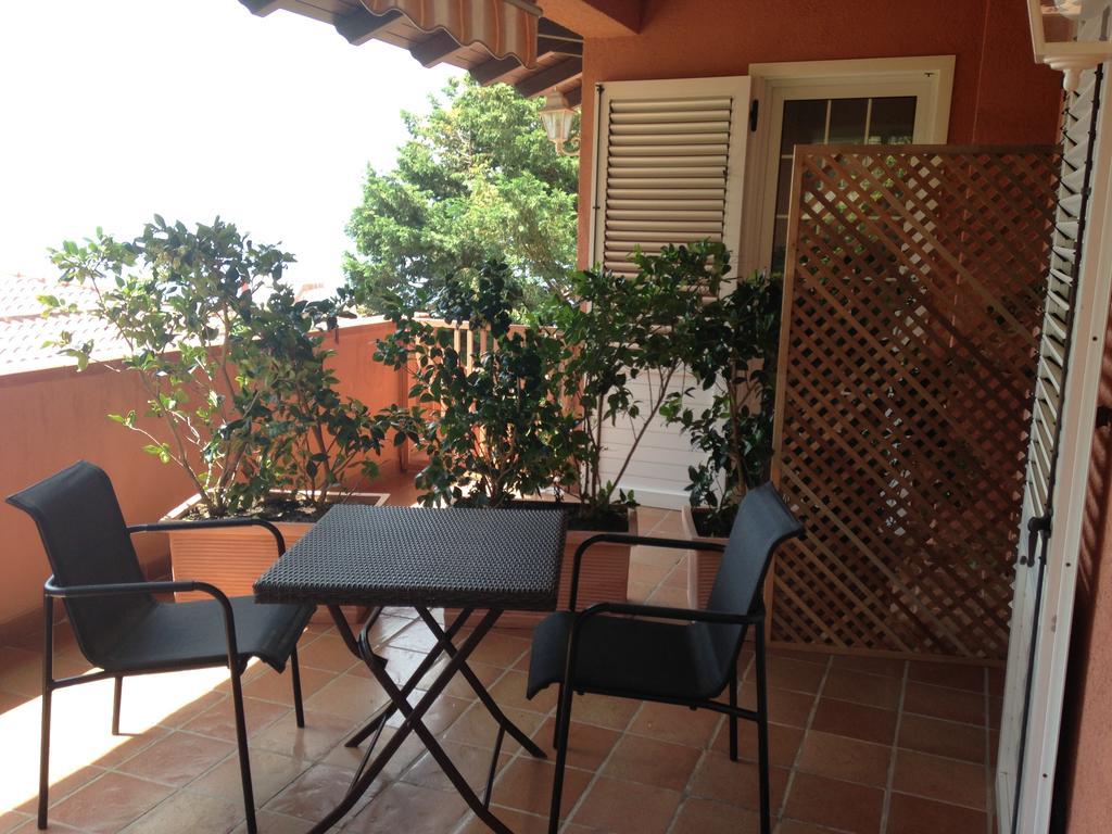 B&B Villa Di Giorgi Cefalù Szoba fotó