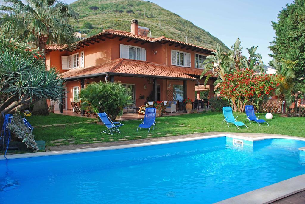 B&B Villa Di Giorgi Cefalù Kültér fotó